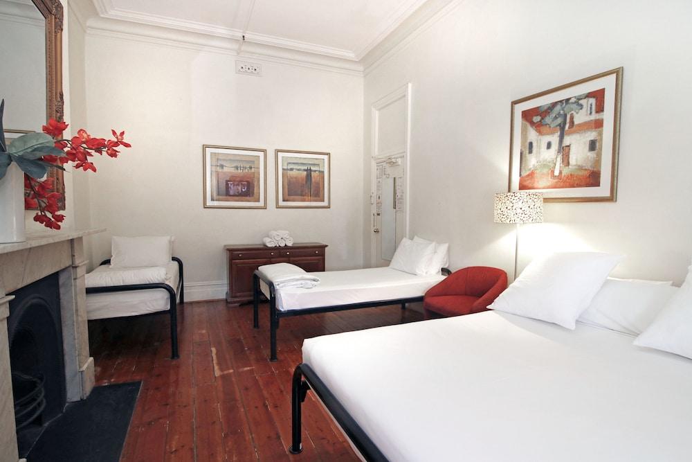 Hotel Claremont Guest House Мельбурн Экстерьер фото
